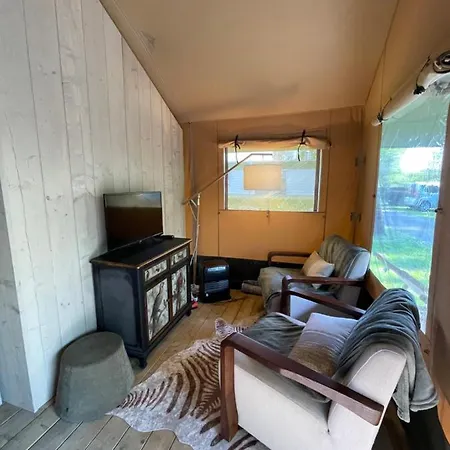 Glamour Glamping At Little Beach Jabbeke  Buitenkant foto