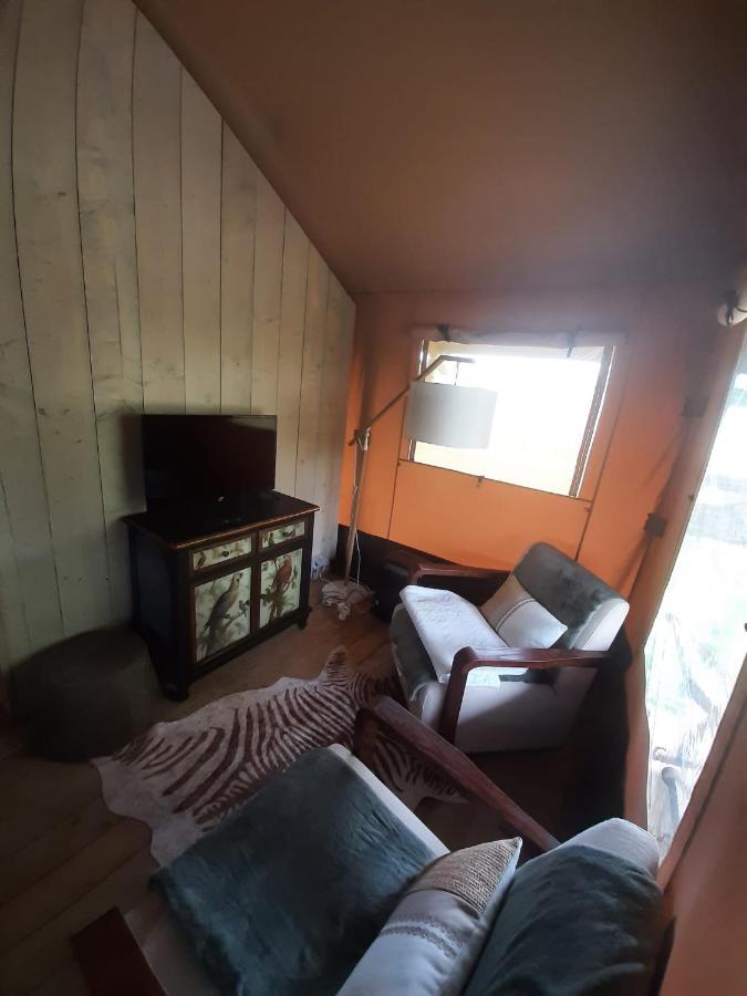 Glamour Glamping At Little Tente de luxe *