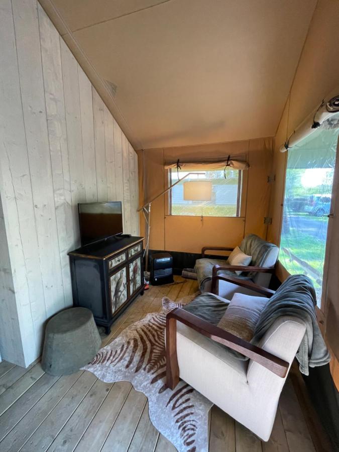 Glamour Glamping At Little Beach, Fully Heated Jabbeke (West-Flanders)